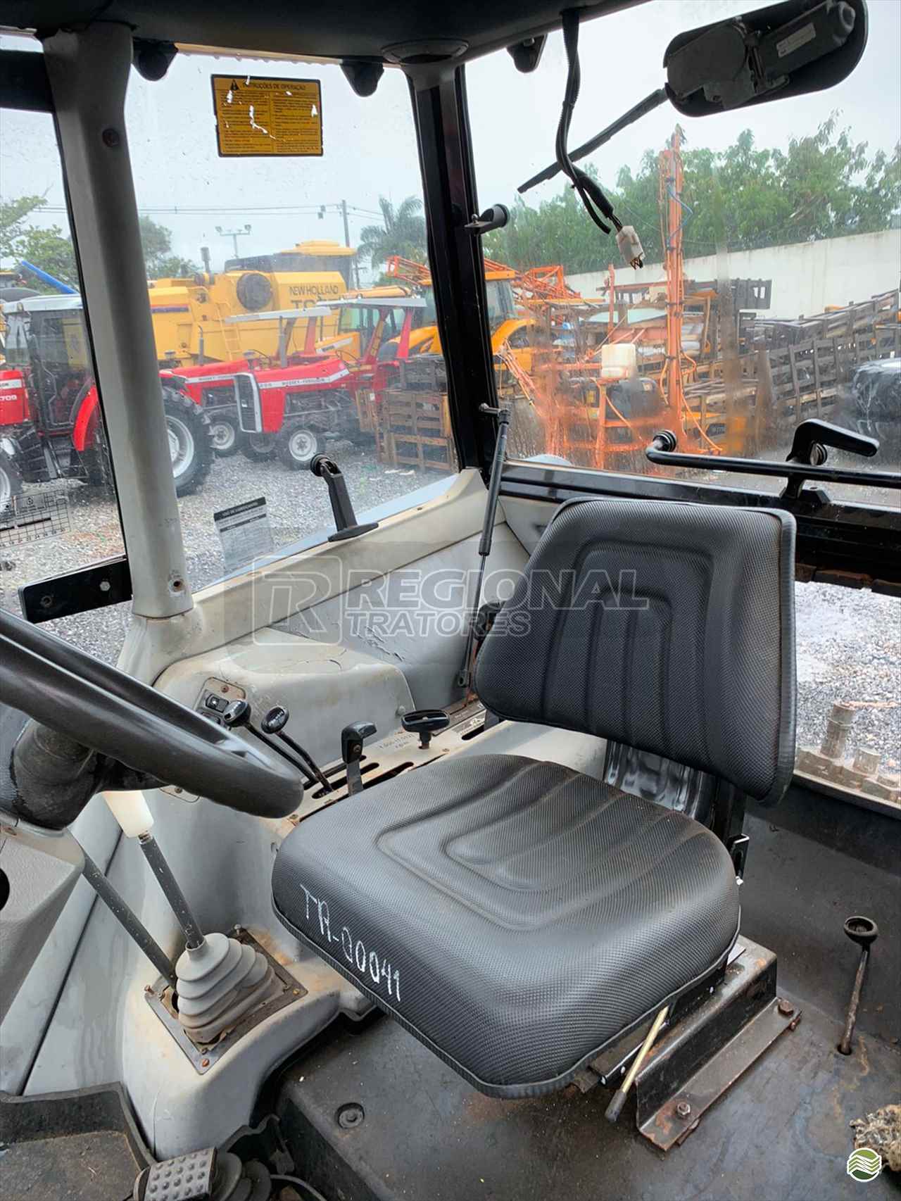 TRATOR VALTRA VALTRA A134 HiTech Tração 4x4 Regional Tratores - Valtra PATROCINIO MINAS GERAIS MG